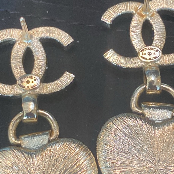 Authentic Chanel logo earrings - Picture 4 of 5